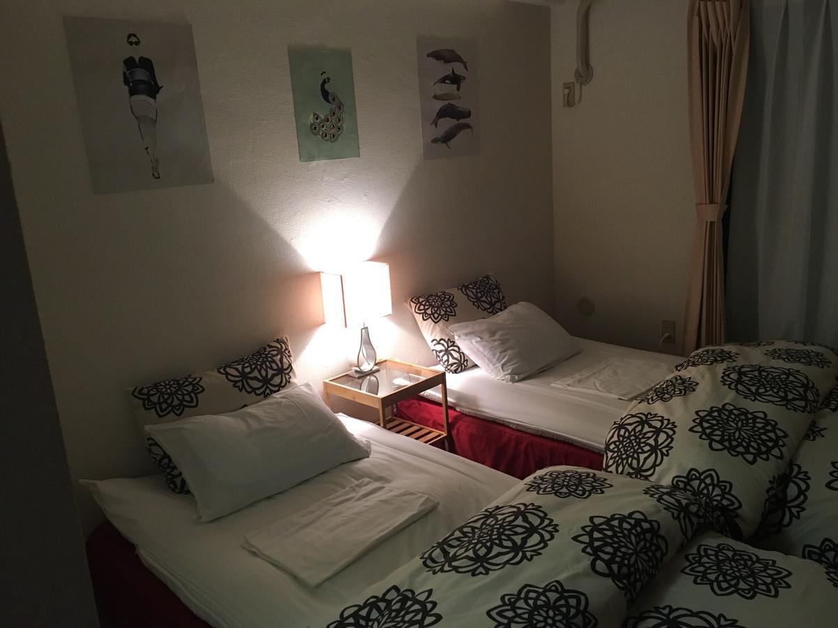 Guest House Hokorobi Fukuoka  Esterno foto